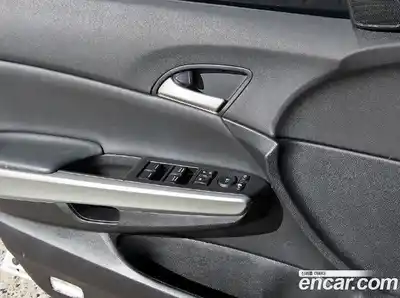 Honda Accord 2010 2.4 Автомат в Москве № 170706, миниатюра 11