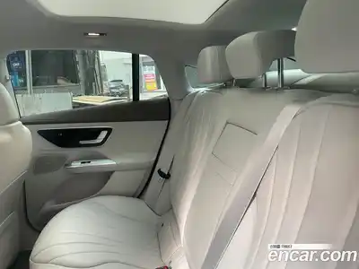 Mercedes-Benz EQE 2024 5.0 Автомат в Москве № 176406, миниатюра 2