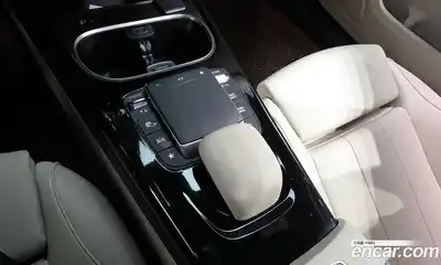 Mercedes-Benz A-Class 2023 2.0 Автомат в Москве № 178367, миниатюра 8