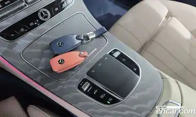 Mercedes-Benz E-Class, 2021