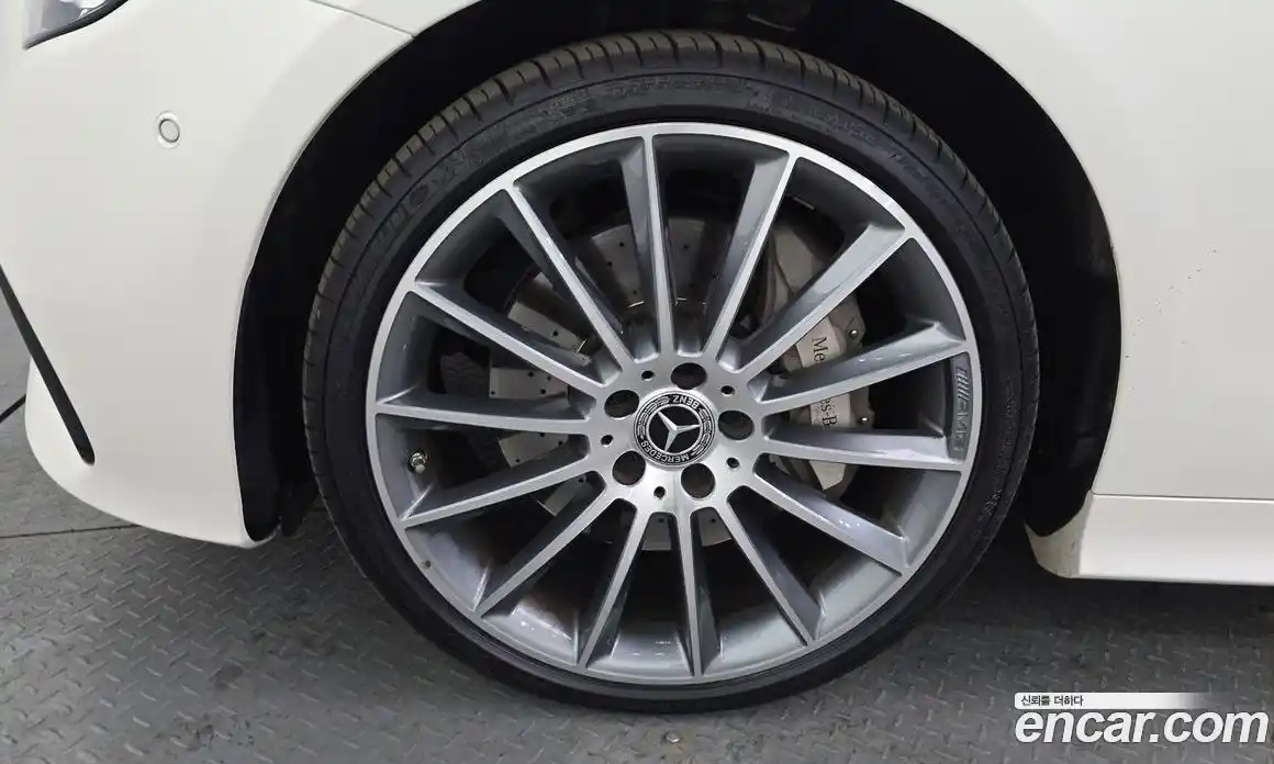 Mercedes-Benz E-Class 2021 3.0 Автомат в Москве № 178915, фото 8