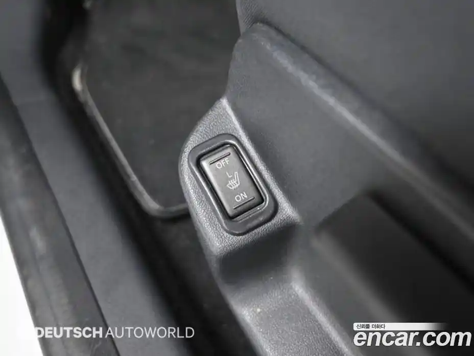 Renault SM3 2016 1.5 Автомат в Москве № 185977, фото 15