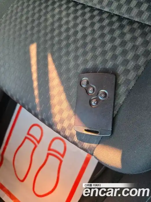 Renault SM3 2011 1.6 Автомат в Москве № 186249, фото 17