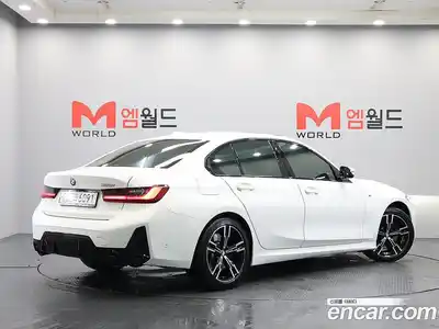 BMW 3-Series 2023 2.0 Автомат в Москве № 189606, миниатюра 3