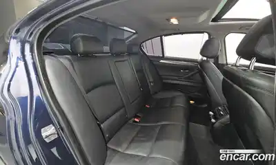 BMW 5-Series 2015 2.0 Автомат в Москве № 192144, миниатюра 2