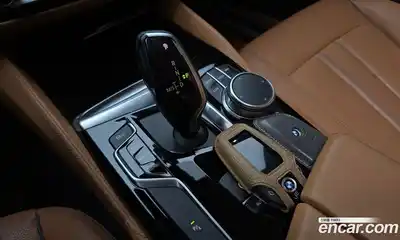 BMW 5-Series 2020 2.0 Автомат в Москве № 192495, миниатюра 3