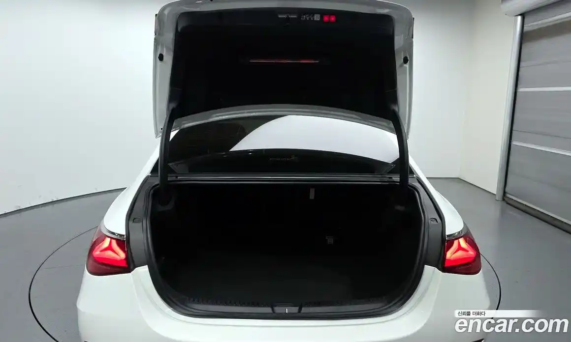 Mercedes-Benz E-Class 2026 2.0 Автомат в Москве № 193687, фото 10