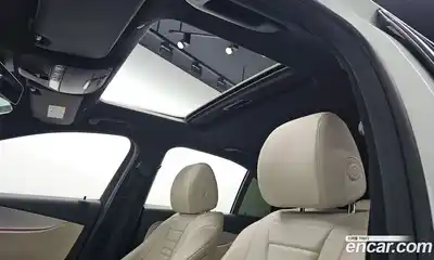 Mercedes-Benz E-Class 2021 2.0 Автомат в Москве № 193938, миниатюра 4