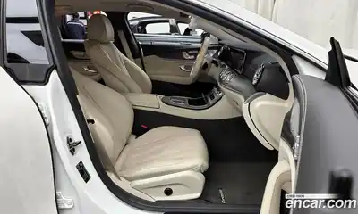 Mercedes-Benz CLS-Class 2021 3.0 Автомат в Москве № 194094, миниатюра 3