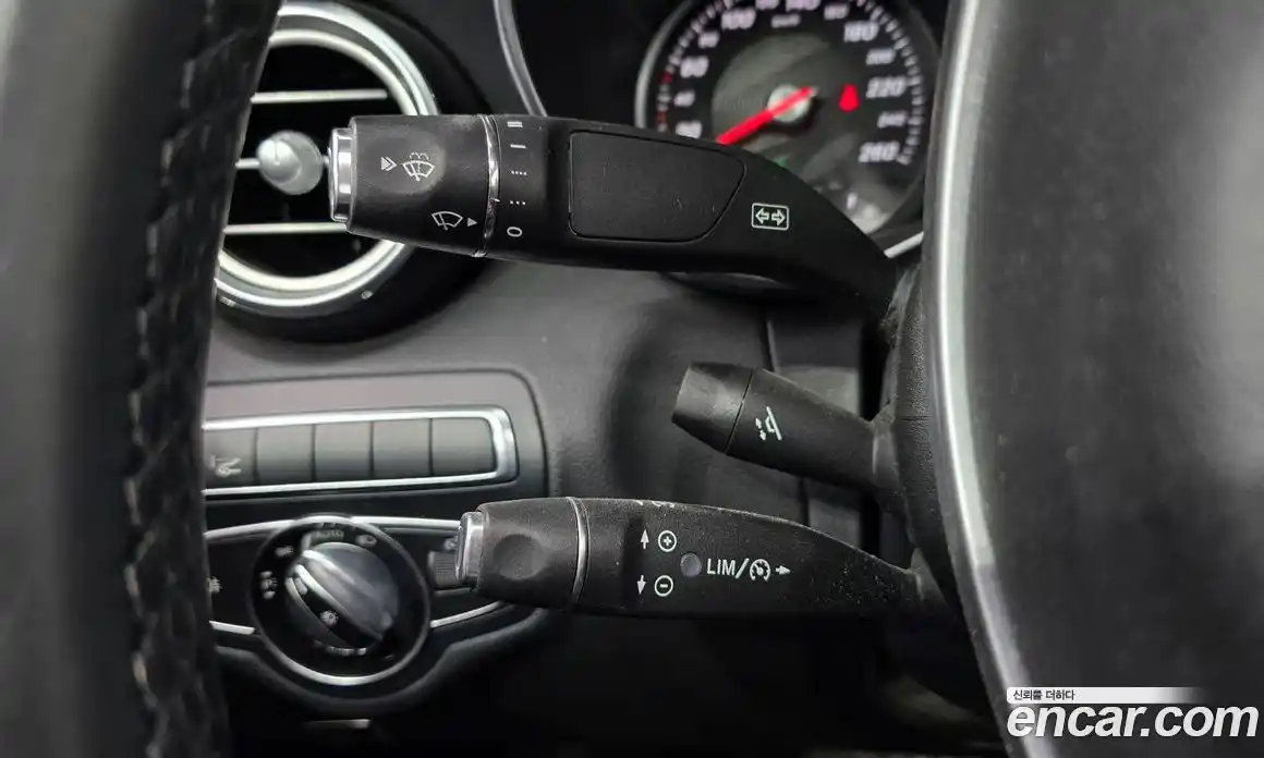 Mercedes-Benz C-Class 2017 2.0 Автомат в Москве № 194798, фото 14