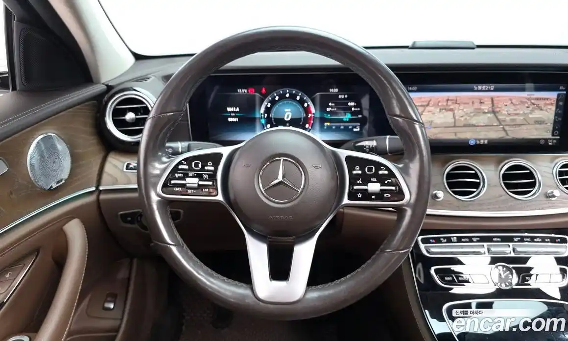 Mercedes-Benz E-Class 2019 2.0 Автомат в Москве № 195135, фото 11