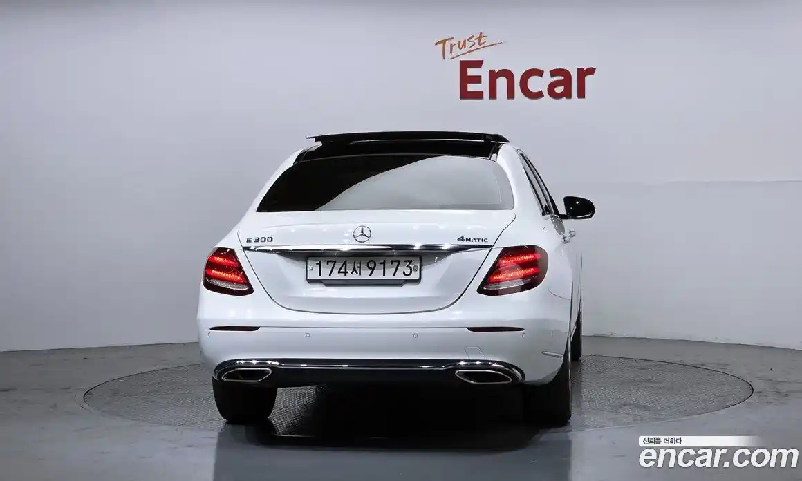 Mercedes-Benz E-Class 2019 2.0 Автомат в Москве № 195135, фото 17