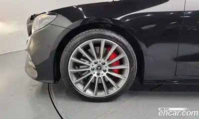 Mercedes-Benz E-Class 2019 3.0 Автомат в Москве № 195258, миниатюра 2