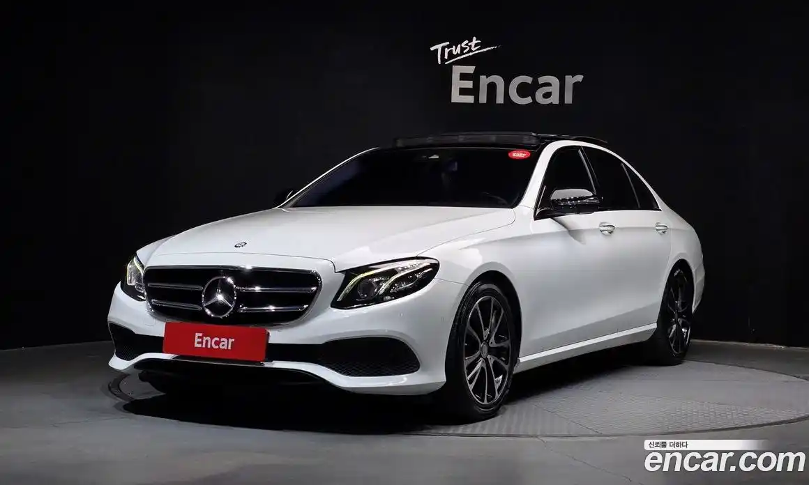 Mercedes-Benz E-Class 2017 2.0 Автомат в Москве № 195498, фото 11