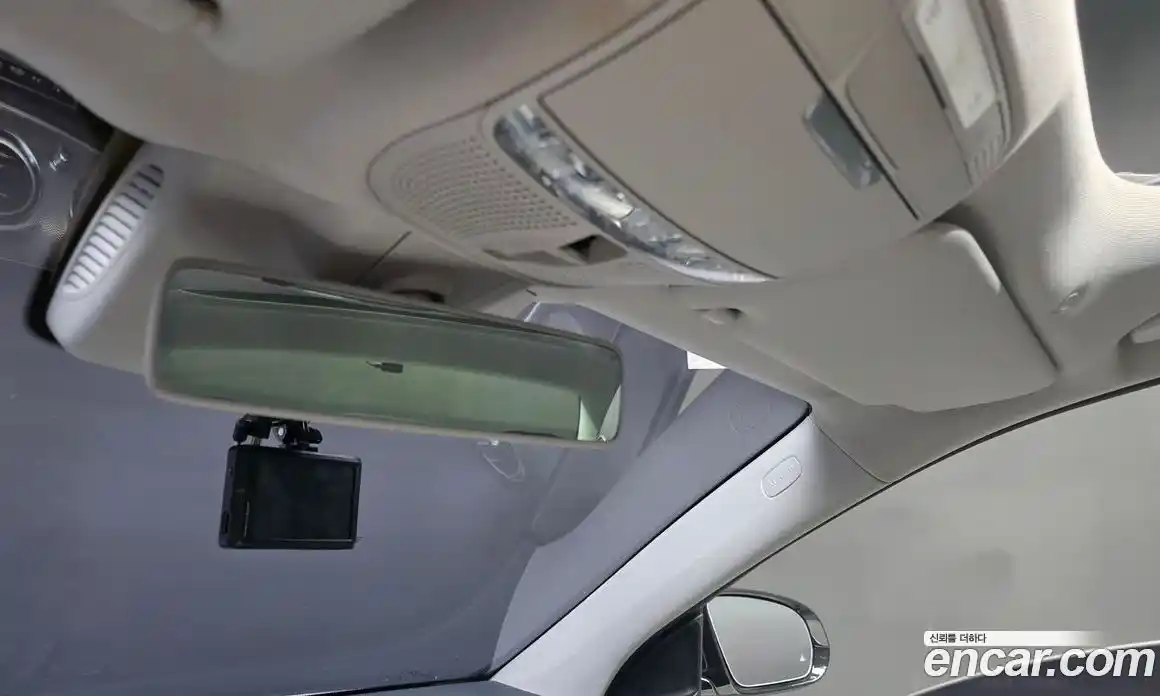 Mercedes-Benz E-Class 2017 2.0 Автомат в Москве № 195498, фото 18