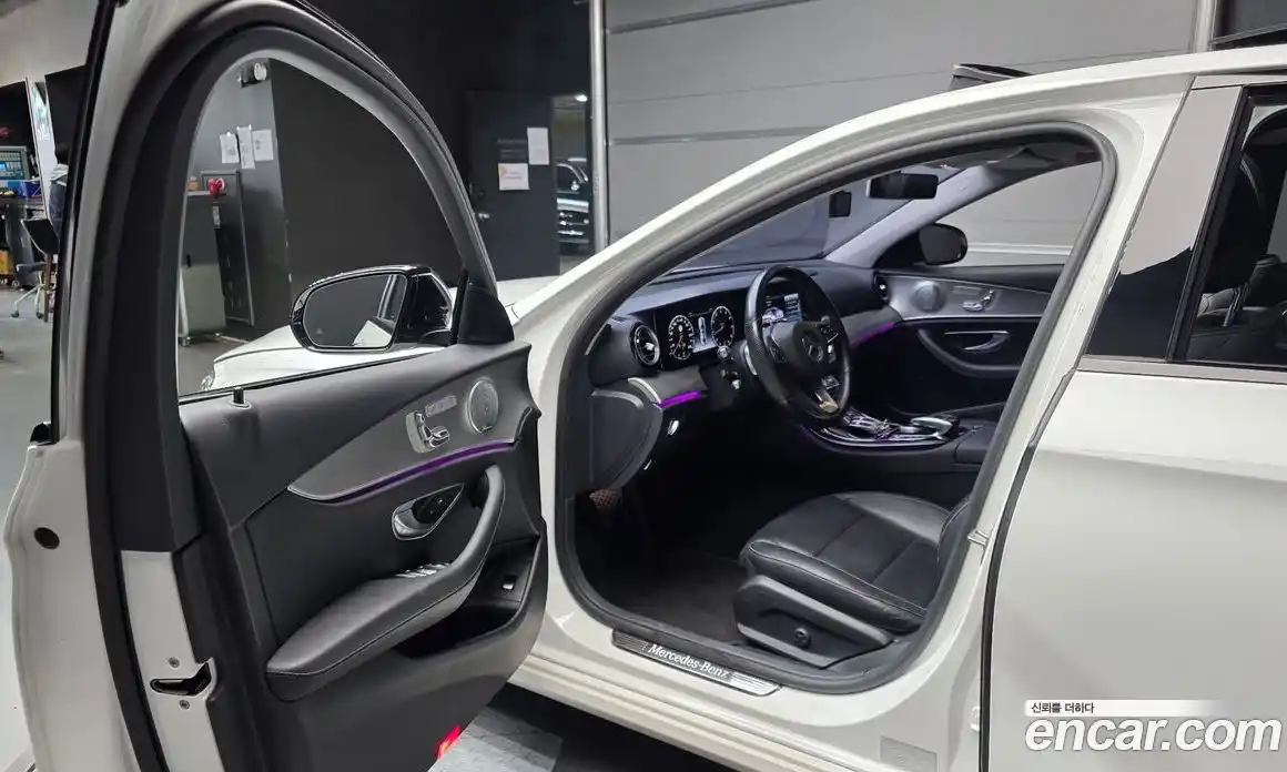 Mercedes-Benz E-Class 2017 2.0 Автомат в Москве № 195498, фото 3