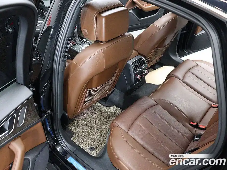 Audi A6 2018 2.0 Автомат в Москве № 196859, фото 15