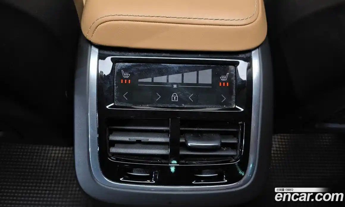 Volvo V60 2020 2.0 Автомат в Москве № 196996, фото 18