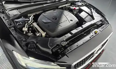 Volvo V60 2020 2.0 Автомат в Москве № 196996, миниатюра 7
