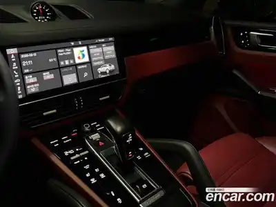 Porsche Cayenne 2020 3.0 Автомат в Москве № 197711, миниатюра 3