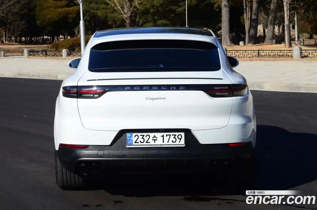 Porsche Cayenne 2023 3.0 Автомат в Москве № 197877, фото 4