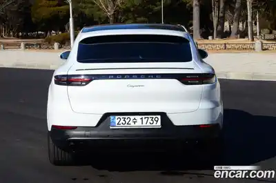 Porsche Cayenne 2023 3.0 Автомат в Москве № 197877, миниатюра 4