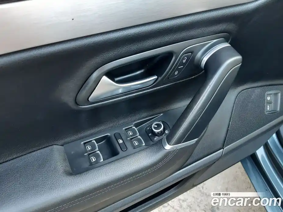 Volkswagen CC 2011 2.0 Автомат в Москве № 199357, фото 14