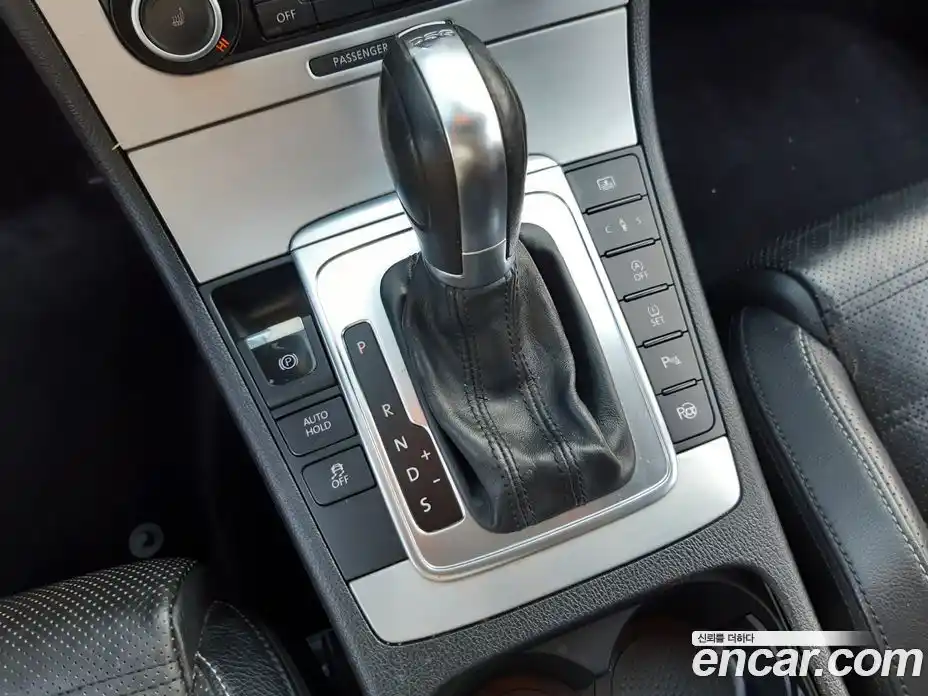 Volkswagen CC 2011 2.0 Автомат в Москве № 199357, фото 9