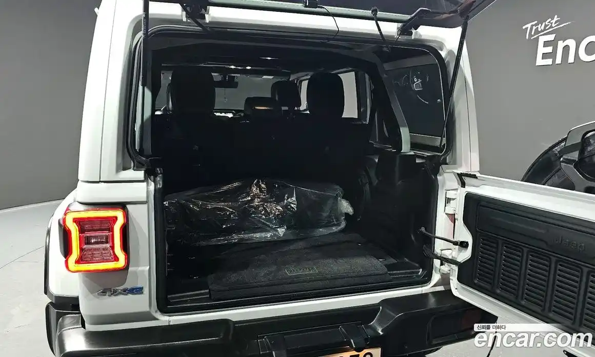 Jeep Wrangler 2022 2.0 Автомат в Москве № 199507, фото 20