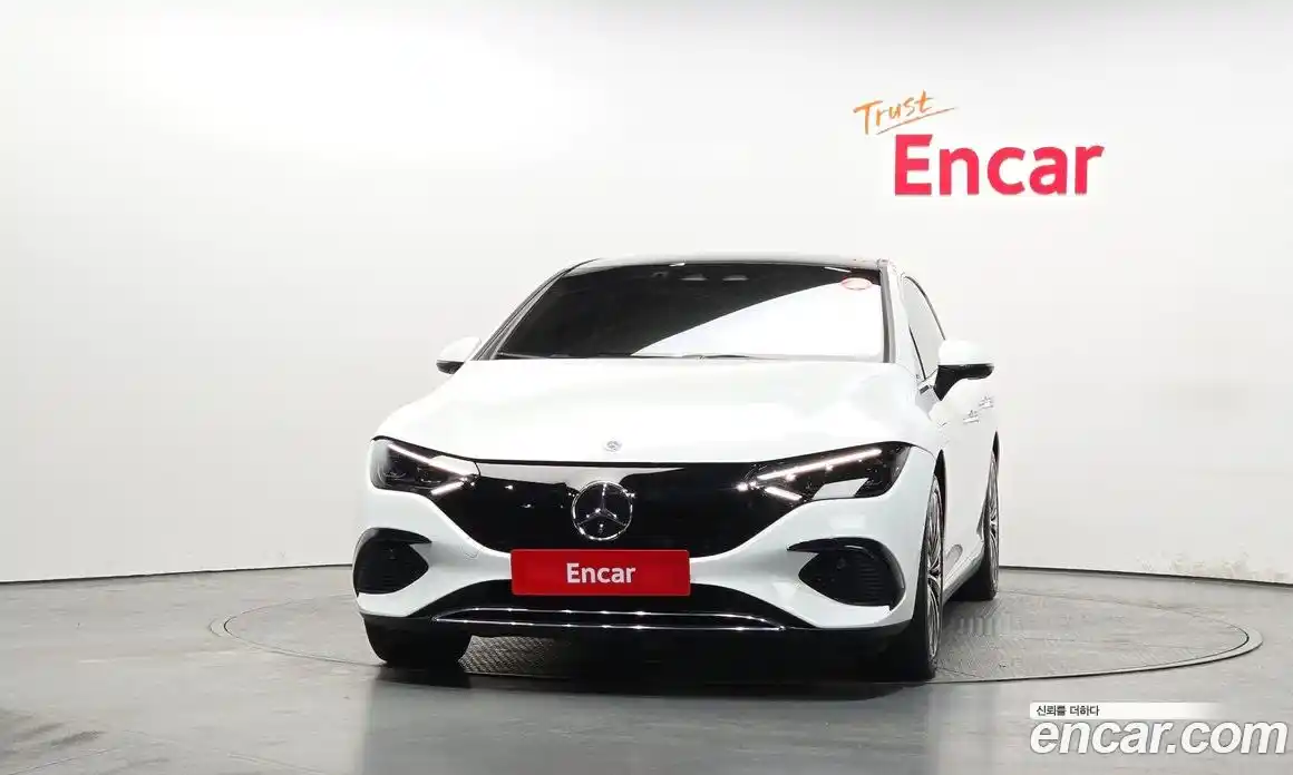 Mercedes-Benz EQE 2023 0.3 Автомат в Москве № 205324, фото 12