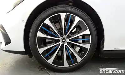 Mercedes-Benz EQE 2023 0.3 Автомат в Москве № 205324, миниатюра 2