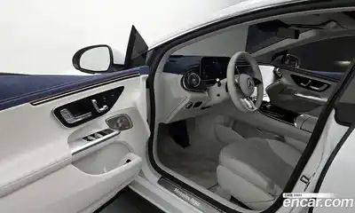 Mercedes-Benz EQE 2023 0.3 Автомат в Москве № 205324, миниатюра 10
