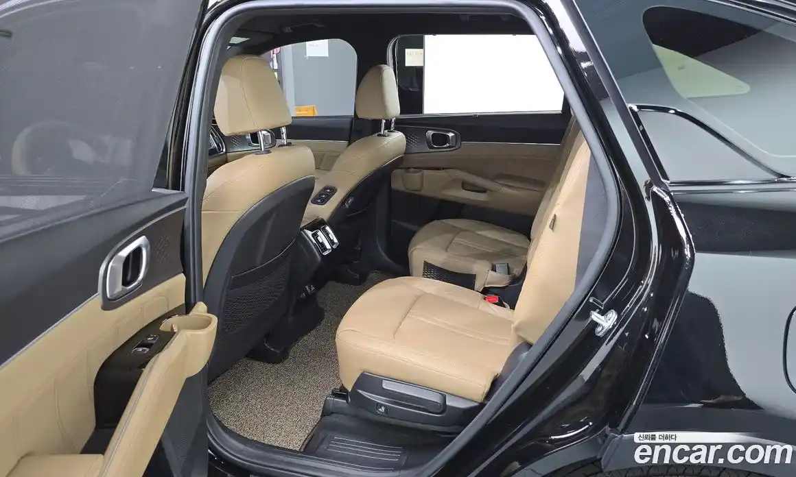 Kia Sorento 2024 2.5 Автомат в Москве № 20739, фото 13