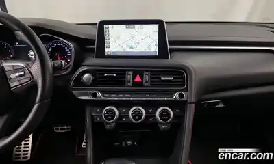 Genesis G70 2019 2.0 Автомат в Москве № 20791, миниатюра 9