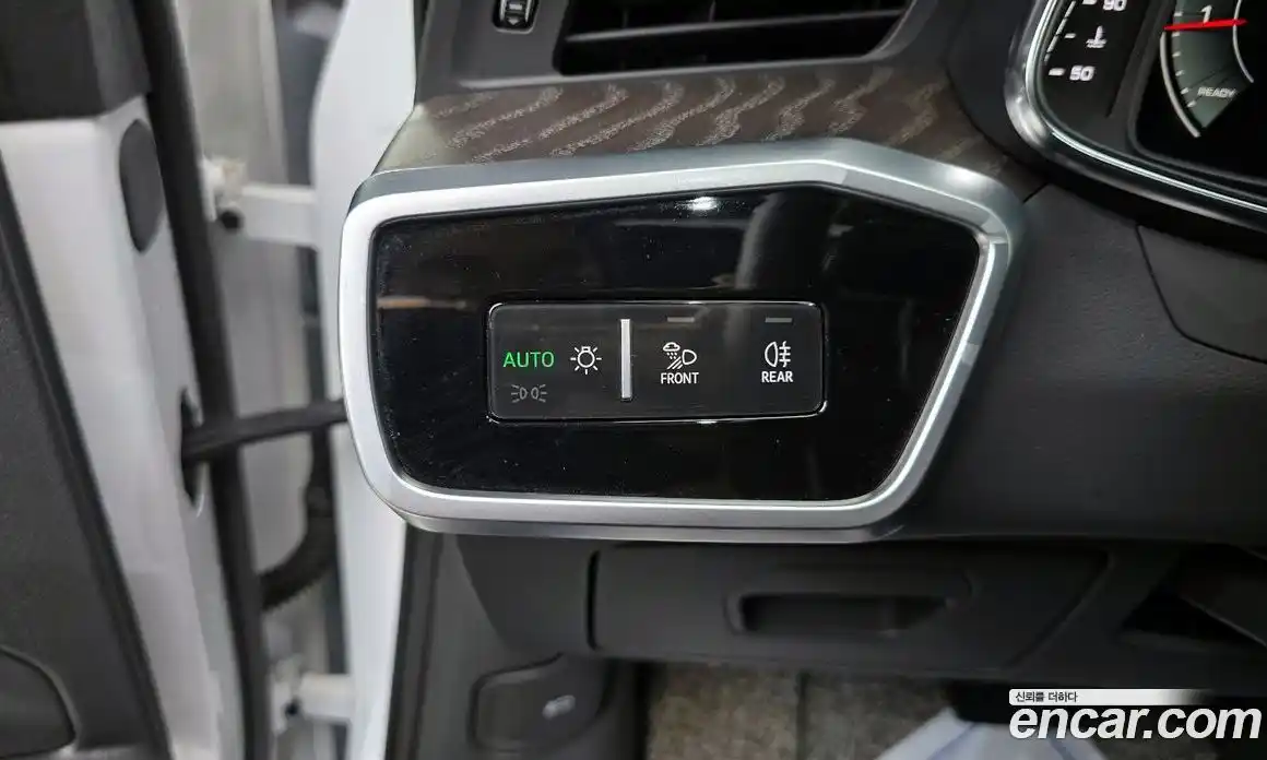 Audi A6 2022 2.0 Автомат в Москве № 212364, фото 3