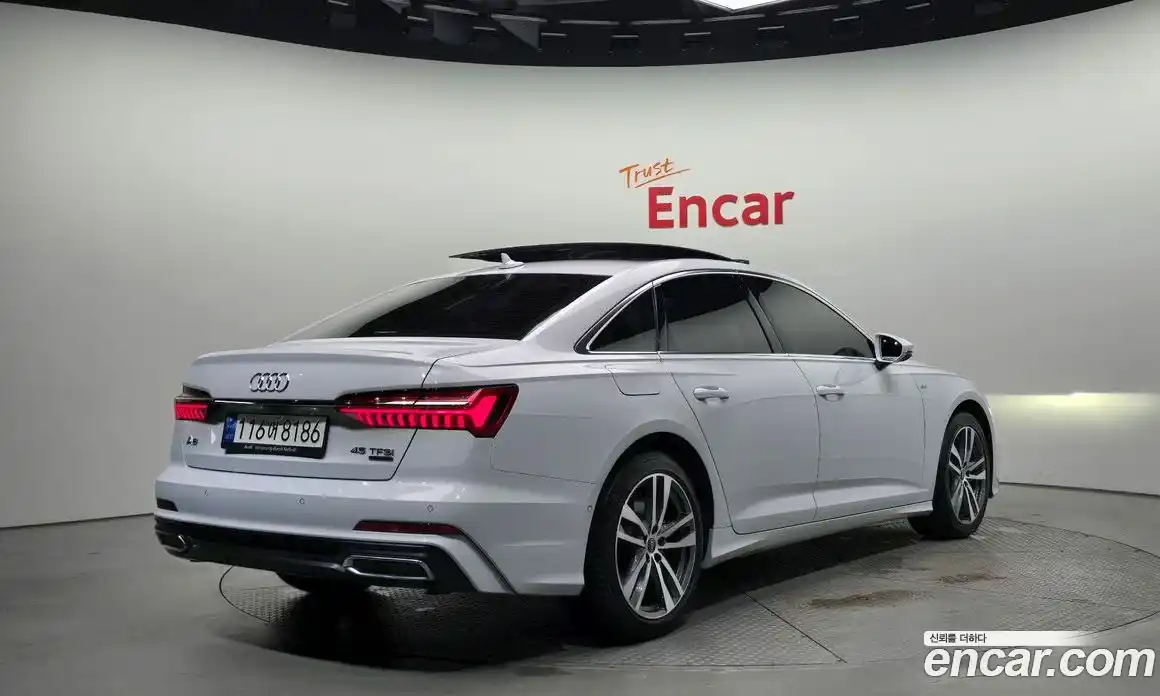 Audi A6 2022 2.0 Автомат в Москве № 212364, фото 5