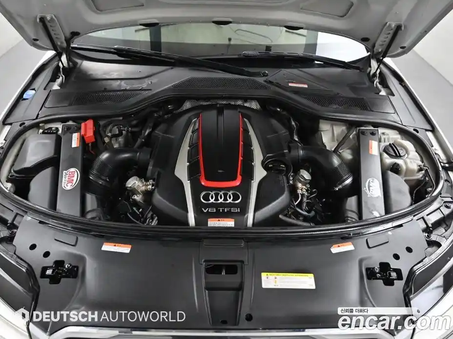 Audi S8 2015 4.0 Автомат в Москве № 212533, фото 6