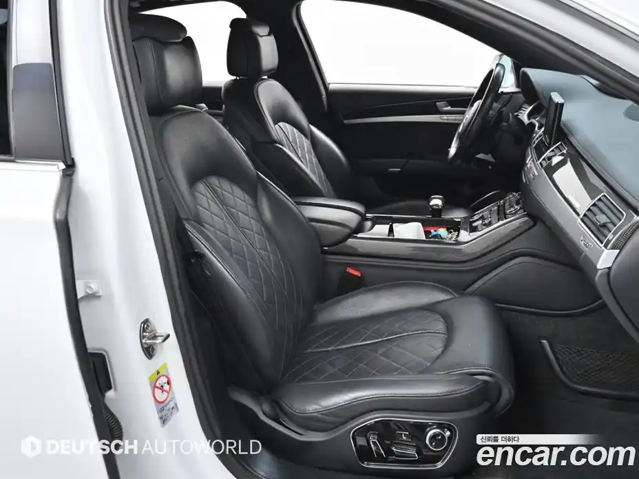 Audi S8 2015 4.0 Автомат в Москве № 212533, фото 10