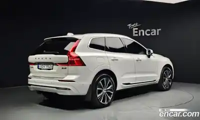 Volvo XC60 2022 2.0 Автомат в Москве № 212827, миниатюра 2