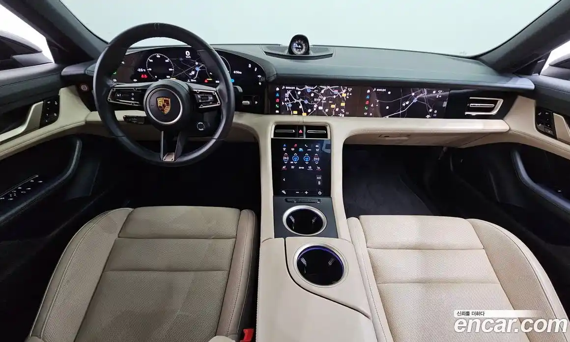 Porsche Taycan 2021 0.1 Автомат в Москве № 213169, фото 10