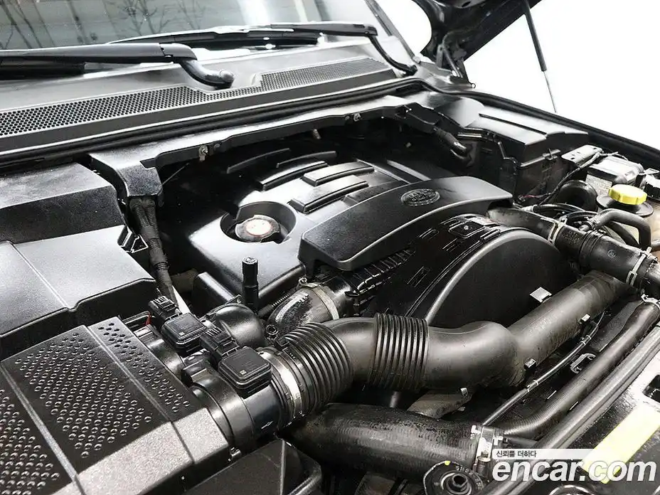 Land Rover Discovery 2015 3.0 Автомат в Москве № 213825, фото 19