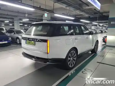 Land Rover Range-Rover 2025 3.0 Автомат в Москве № 213872, миниатюра 4