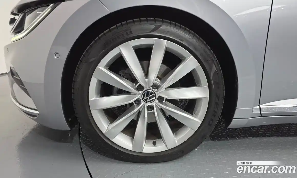 Volkswagen Arteon 2022 2.0 Автомат в Москве № 214976, фото 8