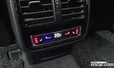 Volkswagen Arteon 2022 2.0 Автомат в Москве № 214976, миниатюра 10