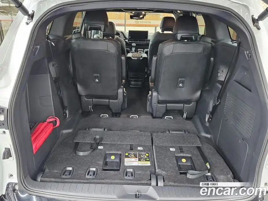 Toyota Sienna 2025 2.5 Вариатор в Москве № 215580, фото 18