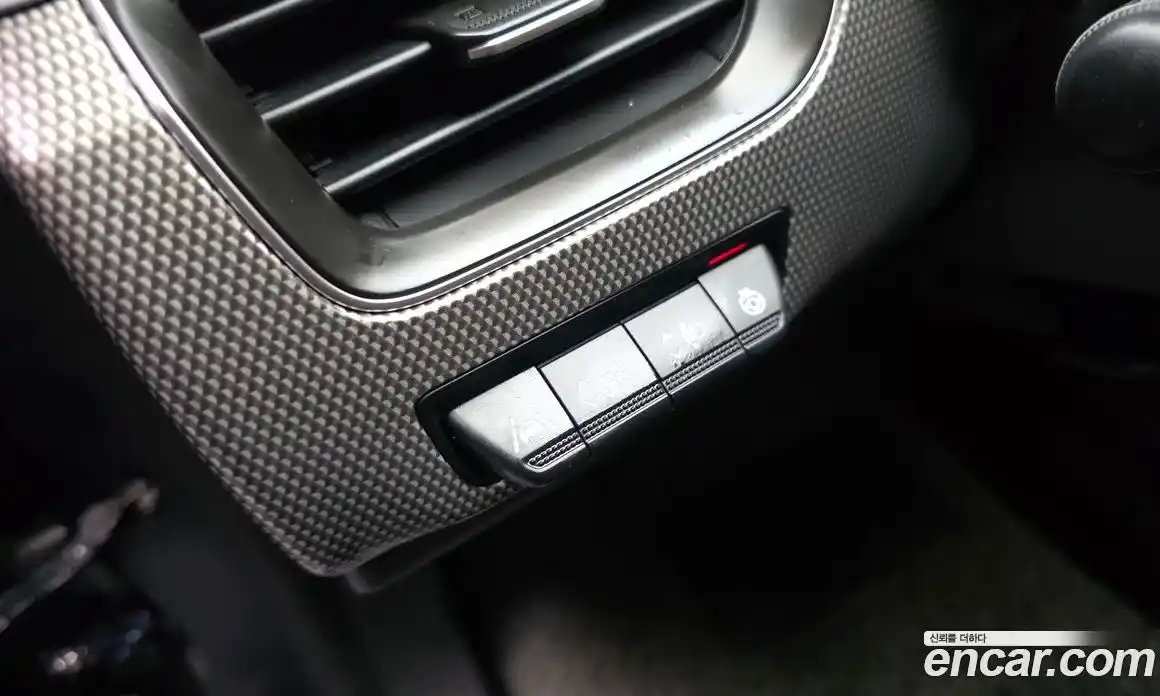 Renault Arkana 2025 1.6 Автомат в Москве № 221710, фото 18