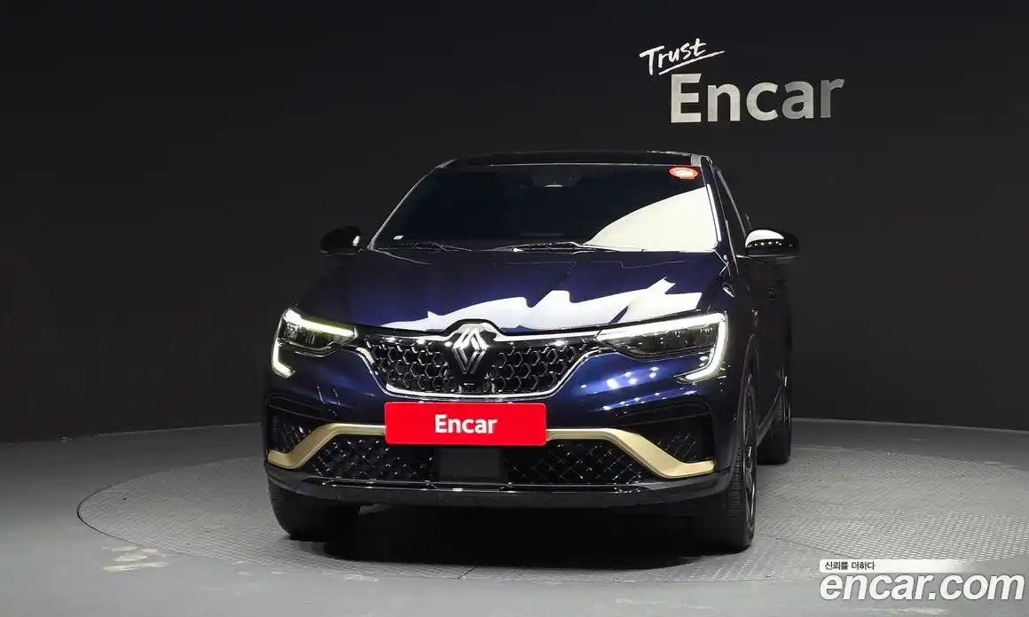 Renault Arkana 2025 1.6 Автомат в Москве № 221710, фото 3