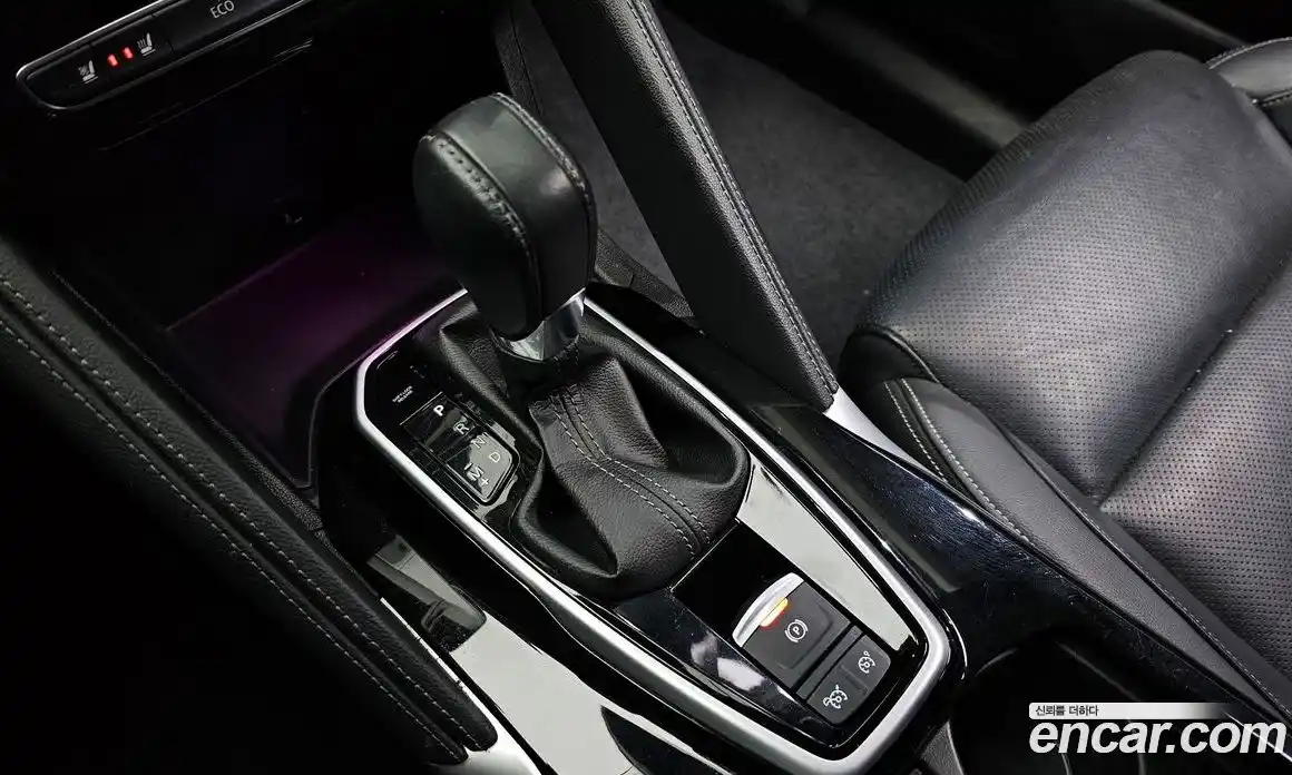 Renault QM6 2023 2.0 Автомат в Москве № 222711, фото 14