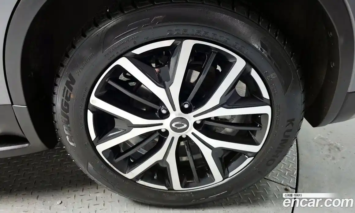 Renault QM6 2023 2.0 Автомат в Москве № 222711, фото 6