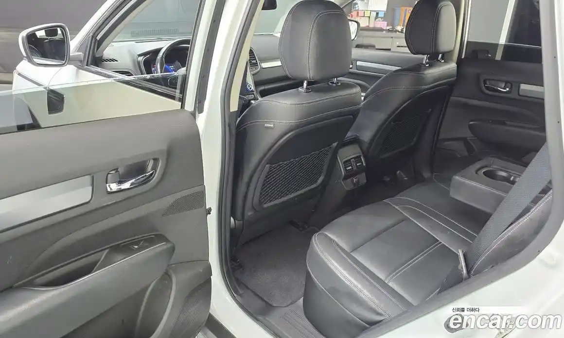 Renault QM6 2023 2.0 Автомат в Москве № 225643, фото 15